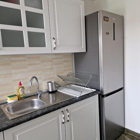 Apartament In Otopeni Bagian luar foto