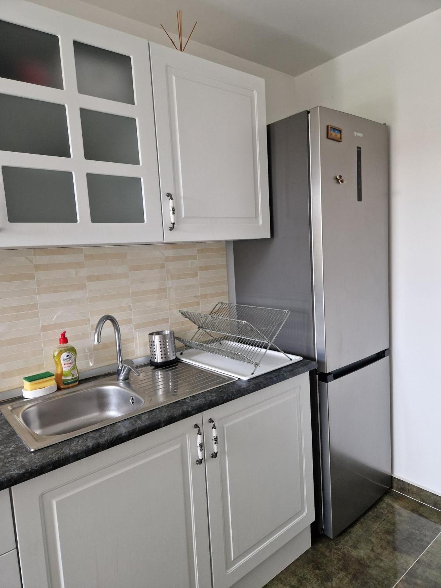 Apartament In Otopeni Bagian luar foto