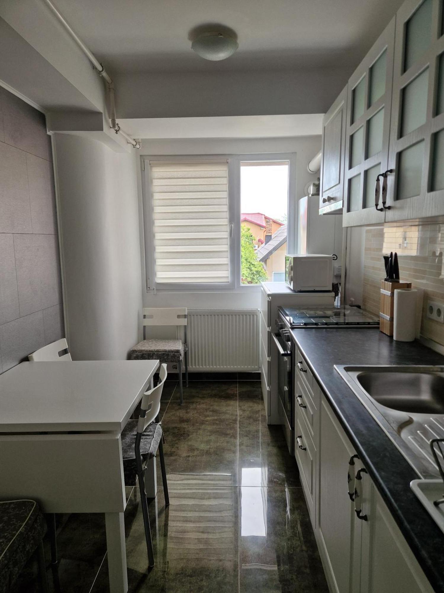 Apartament In Otopeni Bagian luar foto